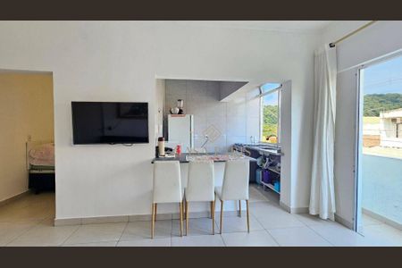 2_photo/94ce1d0e93.c53261c8498dba0e-ATLAS-63cf5d43-818f-4e0d-889c-15d99e4f3b82.jpg de apartamento à venda com 2 quartos, 50m² em Canto do Forte, Praia Grande