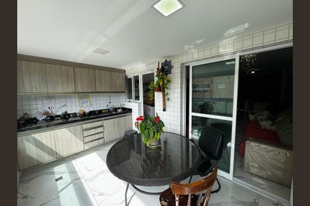 8_photo/94ce1d0eb5.9289f69b640551c3-ATLAS-ba120438-e30d-4d51-9e38-8e9ef5433f31.jpg de apartamento para alugar com 3 quartos, 120m² em Canto do Forte, Praia Grande