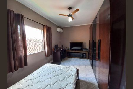 2_photo/94ce1d0f33.f57be48fad3c3dec-ATLAS-6a1cbe23-7564-4e5d-9abb-07a0a4eec92c.jpg de casa à venda com 3 quartos, 320m² em Canto do Forte, Praia Grande