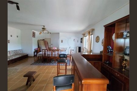 32_photo/94ce1da085.1c5ee5b12bdcf8f7-ATLAS-e9227abf-9805-45bf-a2f4-07c019b35db1.jpg de apartamento à venda com 3 quartos, 258m² em Canto do Forte, Praia Grande