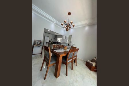 22_photo/94ce1da0bb.cfa0e27c348821b2-ATLAS-8fa16048-ca81-4cd2-b897-e2e685a86a40.jpg de casa à venda com 4 quartos, 150m² em Canto do Forte, Praia Grande