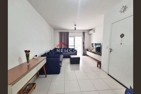 3_photo/94ce1da433.5b63f18bcccc212e-ATLAS-c501b8f5-8c7c-4321-8d25-d7201149b034.jpg de apartamento à venda com 3 quartos, 114m² em Canto do Forte, Praia Grande