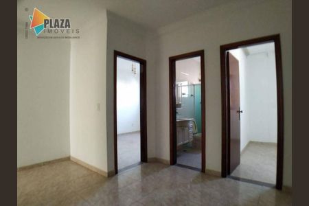 18_photo/94ce1da5b7.01cb9f7a25354d4f-ATLAS-3e21d7c4-56cf-4f65-8a91-a4542474253d.jpg de apartamento à venda com 3 quartos, 253m² em Canto do Forte, Praia Grande