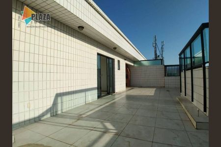 4_photo/94ce1da5b7.01cb9f7a25354d4f-ATLAS-a93b1956-e914-49bf-8b22-c76d6633f33c.jpg de apartamento à venda com 3 quartos, 253m² em Canto do Forte, Praia Grande