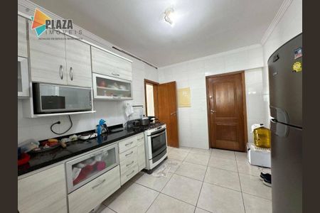 8_photo/94ce1da5d7.fdef8e2afd7943dc-ATLAS-a7a071d3-e69c-4359-b949-0b7480fef9e6.jpg de apartamento à venda com 3 quartos, 145m² em Canto do Forte, Praia Grande