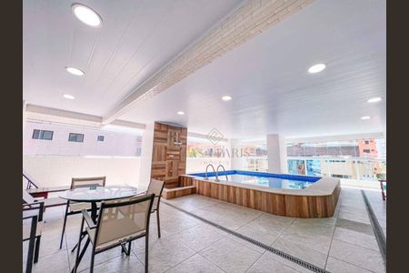 12_photo/94ce1da5e7.6e56dbc935687fe0-ATLAS-c86b7fa3-5b7d-4cc6-a271-ff7fbac0c5fe.jpg de apartamento à venda com 1 quarto, 58m² em Canto do Forte, Praia Grande