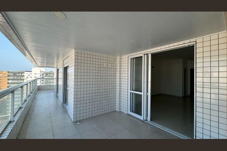 6_photo/94ce1da5eb.e4f593389bcd8fcb-ATLAS-b1f6bdec-1039-49f8-917c-65dc390dae42.jpg de apartamento à venda com 3 quartos, 135m² em Canto do Forte, Praia Grande