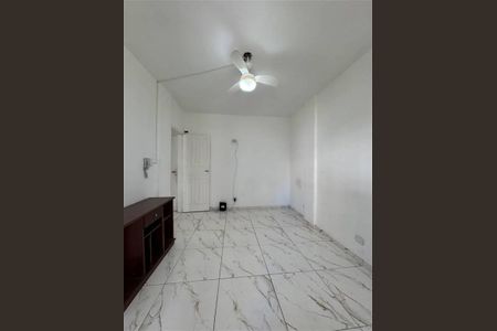 4_photo/94ce1da5fd.2b25b7818cd1e6ec-ATLAS-7511f77f-e8f5-491e-8c18-e494e6412456.jpg de apartamento à venda com 1 quarto, 50m² em Boqueirão, Praia Grande