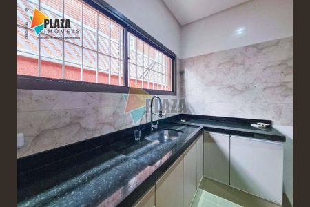 1_photo/94ce1da615.9e8f1c97e4a047f1-ATLAS-04a6eb8a-d9a0-435b-9e75-c97c70293002.jpg de casa à venda com 3 quartos, 229m² em Canto do Forte, Praia Grande