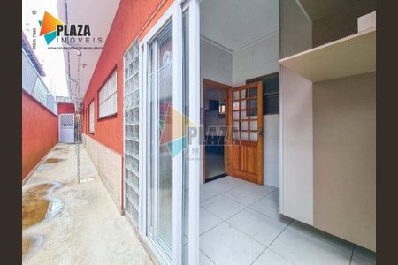 11_photo/94ce1da615.9e8f1c97e4a047f1-ATLAS-66ae3e65-c830-43a7-9a38-2218e3182fa3.jpg de casa à venda com 3 quartos, 229m² em Canto do Forte, Praia Grande