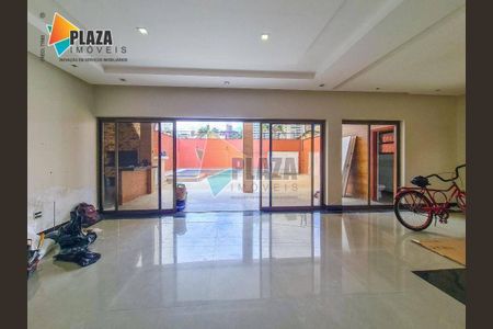 10_photo/94ce1da615.9e8f1c97e4a047f1-ATLAS-a30606fd-59e7-4be8-80c4-923f03edafe2.jpg de casa à venda com 3 quartos, 230m² em Canto do Forte, Praia Grande