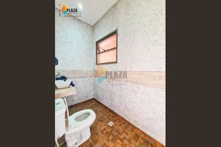 7_photo/94ce1da615.9e8f1c97e4a047f1-ATLAS-d0054a8f-85ea-4f10-afeb-e2faccb0afac.jpg de casa à venda com 3 quartos, 230m² em Canto do Forte, Praia Grande