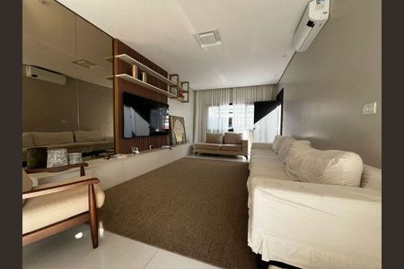 8_photo/94ce1da63d.aaaaa2939d8ec39f-ATLAS-0f6aebc0-3d13-400a-9151-34d62477f29b.jpg de casa à venda com 2 quartos, 210m² em Canto do Forte, Praia Grande