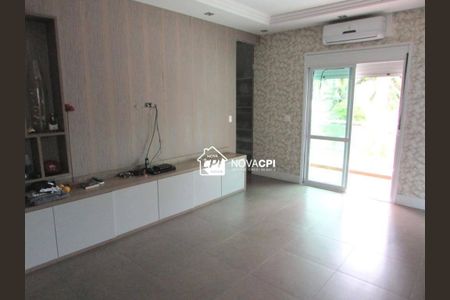 4_photo/94ce1da649.59b9fa3339c8dcb8-ATLAS-5f2db0cf-4792-4762-9027-5cdd10064a71.jpg de casa à venda com 4 quartos, 774m² em Canto do Forte, Praia Grande