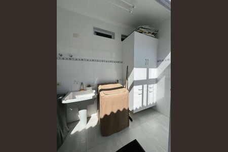 12_photo/94ce1da653.f593c65414f33db3-ATLAS-3a92bb8a-b43a-4334-b888-5945f3a2ec94.jpg de casa à venda com 3 quartos, 220m² em Canto do Forte, Praia Grande