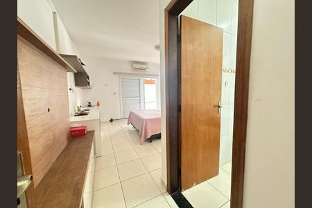 19_photo/94ce1da67f.ae3d86bef28e162d-ATLAS-cd04f7f2-4374-4067-97a2-4c485623ec10.jpg de casa para alugar com 2 quartos, 146m² em Canto do Forte, Praia Grande