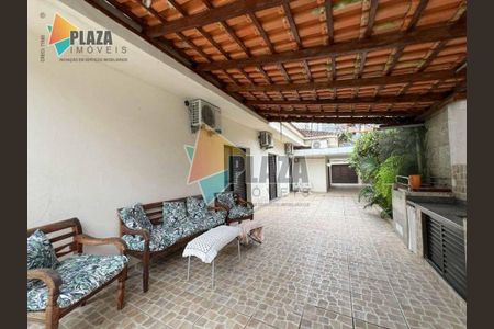 2_photo/94ce1da687.a5b61410c387fb0a-ATLAS-777da82f-66e4-43e6-ba4a-ef686b248031.jpg de casa à venda com 3 quartos, 163m² em Canto do Forte, Praia Grande