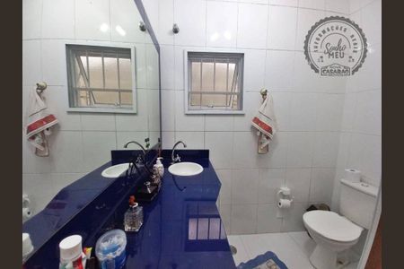 5_photo/94ce1da751.470e3b4ecc8ee2ef-ATLAS-54ee6ce9-daca-4f41-bc9a-b09c297b4e12.jpg de casa à venda com 4 quartos, 200m² em Canto do Forte, Praia Grande