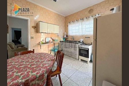 8_photo/94ce1da787.6c41d5510dcf68ec-ATLAS-ab3b0e41-88b2-4bfd-9bae-dcac9007e71f.jpg de casa à venda com 2 quartos, 66m² em Canto do Forte, Praia Grande