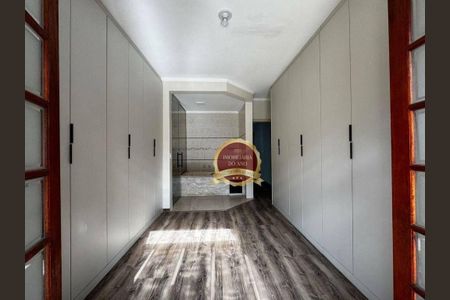 11_photo/94ce1da789.527d2e055a247cfd-ATLAS-e1c36f01-8e95-478d-a9d7-a66997344acd.jpg de casa à venda com 4 quartos, 235m² em Canto do Forte, Praia Grande