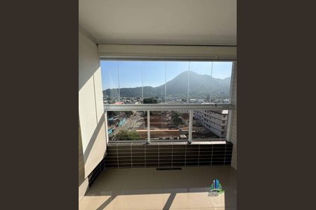 4_photo/94ce1da7e7.eb43e1adfc0b95bc-ATLAS-a355e5ec-2846-4850-9c88-e938e36c5e74.jpg de apartamento à venda com 3 quartos, 126m² em Canto do Forte, Praia Grande