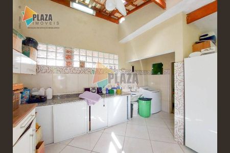 7_photo/94ce1da80d.6802020fc9165f5a-ATLAS-57f0fa1f-a464-4734-bb8f-6a0415aba077.jpg de casa à venda com 3 quartos, 197m² em Canto do Forte, Praia Grande