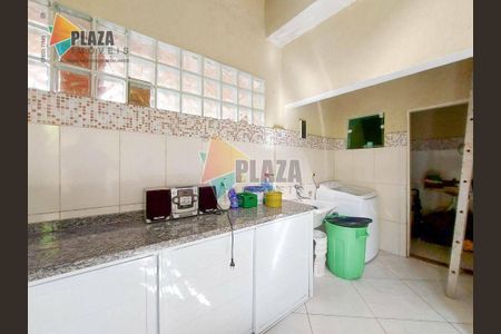 31_photo/94ce1da80d.6802020fc9165f5a-ATLAS-fecc0378-c43a-46b9-9dce-3e1d0e08b281.jpg de casa à venda com 3 quartos, 197m² em Canto do Forte, Praia Grande