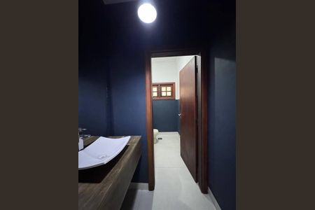 5_photo/94ce1da84b.18b8a14695e0a03b-ATLAS-e065bb99-3a60-4b3e-82da-06ca257e180f.jpg de casa à venda com 4 quartos, 297m² em Canto do Forte, Praia Grande