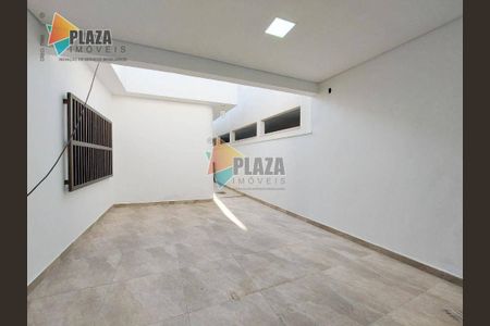 38_photo/94ce1da855.1e964c3cff37e649-ATLAS-7790d6a0-6d58-48ff-93c9-8027c8560180.jpg de casa à venda com 3 quartos, 264m² em Canto do Forte, Praia Grande