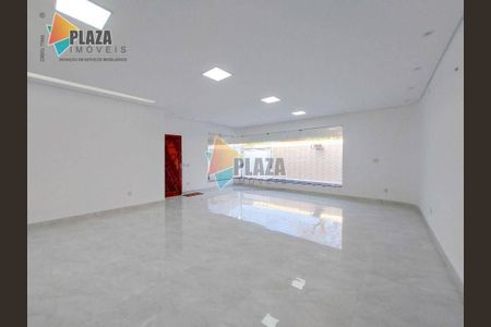 11_photo/94ce1da855.1e964c3cff37e649-ATLAS-cecfb8e5-15b8-4fdc-a657-3a36edb901e6.jpg de casa à venda com 3 quartos, 264m² em Canto do Forte, Praia Grande