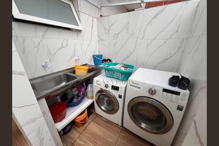 8_photo/94ce1da861.49f512fa8a9b1946-ATLAS-7cef6a6d-2af9-40e0-840b-1fe1ae05c14c.jpg de casa à venda com 5 quartos, 212m² em Canto do Forte, Praia Grande