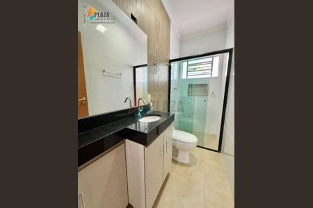 38_photo/94ce1da897.3b6bc584e225c04e-ATLAS-1e0dcfcb-eb1d-4a75-94a5-3e65791156f3.jpg de casa à venda com 3 quartos, 149m² em Canto do Forte, Praia Grande