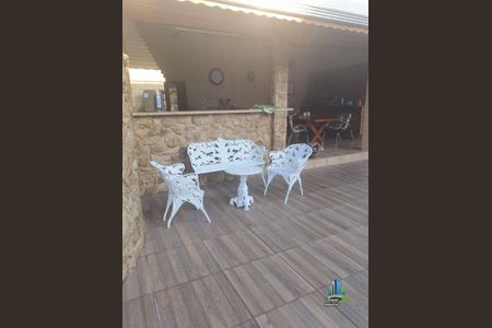 47_photo/94ce1da8ed.8c14be5707b129f9-ATLAS-bb8337eb-21ee-40e4-b9d4-b8647a3e5c6b.jpg de casa à venda com 5 quartos, 600m² em Canto do Forte, Praia Grande