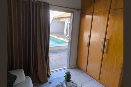 4_photo/94ce1da8ed.c1ce1828f36d7325-ATLAS-a5f1c13e-2d68-445e-86d1-1eea5ff9dab7.jpg de casa à venda com 6 quartos, 309m² em Canto do Forte, Praia Grande