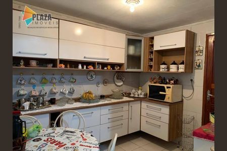 28_photo/94ce1da8f7.b07c3b3000917e5e-ATLAS-85497111-81e9-414e-8c4f-d805f87163b9.jpg de casa à venda com 3 quartos, 400m² em Canto do Forte, Praia Grande