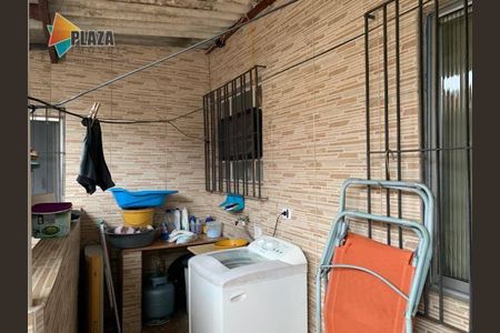 37_photo/94ce1da8f7.b07c3b3000917e5e-ATLAS-96b4dbf9-e242-47d5-8a37-cace6e8671bb.jpg de casa à venda com 3 quartos, 400m² em Canto do Forte, Praia Grande