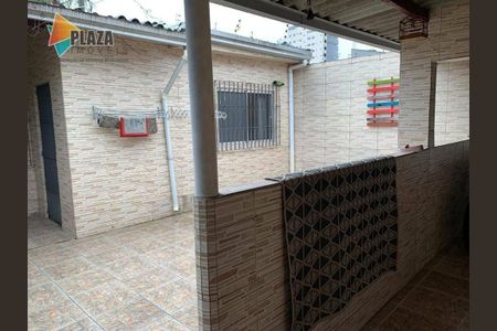 38_photo/94ce1da8f7.b07c3b3000917e5e-ATLAS-ad15a81e-1757-4800-a345-0b5604cdaaa6.jpg de casa à venda com 3 quartos, 400m² em Canto do Forte, Praia Grande