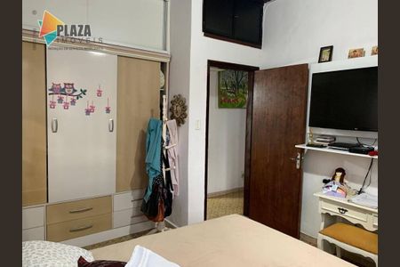 13_photo/94ce1da8f7.b07c3b3000917e5e-ATLAS-e59f40fa-9fbd-4fb3-a426-c34f3b0a357e.jpg de casa à venda com 3 quartos, 400m² em Canto do Forte, Praia Grande