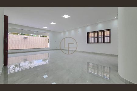 5_photo/94ce1da8f9.1513912aed6a9552-ATLAS-4e904d60-ff2c-4eef-971e-69d2f480c559.jpg de casa à venda com 3 quartos, 265m² em Canto do Forte, Praia Grande