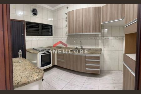 9_photo/94ce1da8f9.fb2e7a60a8bfd920-ATLAS-4bec2bd2-8d50-41a4-8c73-ca58f014e00b.jpg de casa à venda com 3 quartos, 195m² em Canto do Forte, Praia Grande