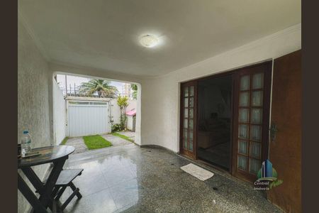 9_photo/94ce1da8fd.526a5585697b5969-ATLAS-e6920ea7-b401-46d0-8c17-ae7a28df06a1.jpg de casa à venda com 4 quartos, 230m² em Canto do Forte, Praia Grande