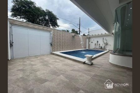 31_photo/94ce1da8ff.929e80df48862145-ATLAS-c914449d-eb0f-4941-8fca-2d294add7e91.jpg de casa à venda com 3 quartos, 180m² em Canto do Forte, Praia Grande