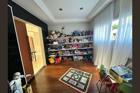 6_photo/94ce1da90d.b998a58f5cd09cc9-ATLAS-3e0f49da-88b8-4ae8-849e-9fc41c766e94.jpg de casa à venda com 8 quartos, 550m² em Canto do Forte, Praia Grande