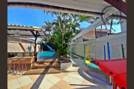 8_photo/94ce1da951.b38ac4619dd2e4c9-ATLAS-1c904341-b467-4bcf-a5df-74b9a7fa41fe.jpg de casa à venda com 3 quartos, 180m² em Canto do Forte, Praia Grande