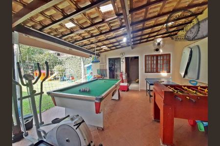 3_photo/94ce1da951.b38ac4619dd2e4c9-ATLAS-d80b28f6-bec3-4e13-ba38-1a9a82f5673e.jpg de casa à venda com 3 quartos, 180m² em Canto do Forte, Praia Grande