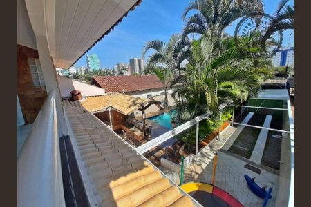 44_photo/94ce1da951.b38ac4619dd2e4c9-ATLAS-e9134750-7d39-4257-bbd7-46672ca06ff1.jpg de casa à venda com 3 quartos, 180m² em Canto do Forte, Praia Grande