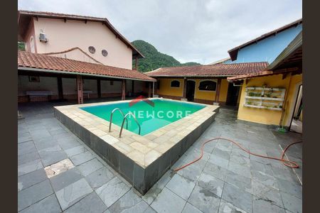 2_photo/94ce1da975.9d747f0b6f2fd000-ATLAS-1650e2c7-e70d-416f-9cda-3c13d5d3b678.jpg de casa à venda com 4 quartos, 327m² em Canto do Forte, Praia Grande