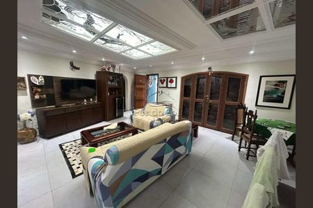 21_photo/94ce1da97f.1e0a4e184cfa3901-ATLAS-a928b8ac-5988-4f25-81b7-0b45764efdcc.jpg de casa à venda com 3 quartos, 210m² em Canto do Forte, Praia Grande