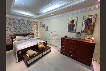 11_photo/94ce1da97f.1e0a4e184cfa3901-ATLAS-d23b44bd-474e-400d-998d-324a75665d47.jpg de casa à venda com 3 quartos, 210m² em Canto do Forte, Praia Grande