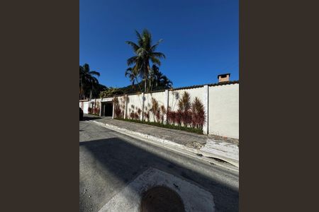 8_photo/94ce1da97f.1e0a4e184cfa3901-ATLAS-f59fcbb9-8aa1-4c8b-8d38-a9cef1d65c0b.jpg de casa à venda com 3 quartos, 210m² em Canto do Forte, Praia Grande